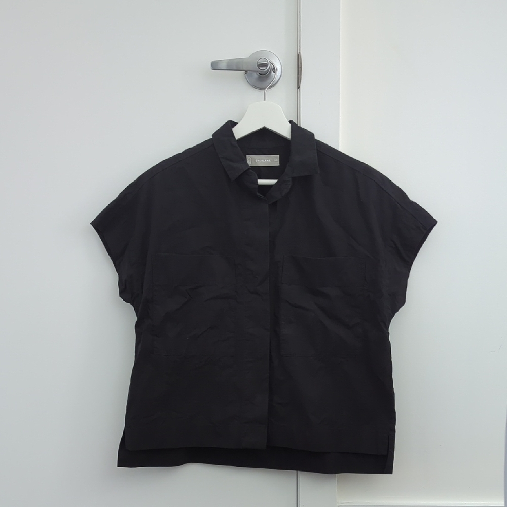 Everlane Boxy Cotton Poplin Button Up Shirt